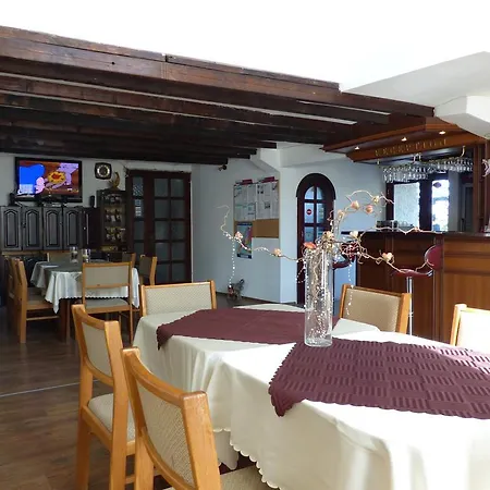 Delphini Guest house 2*